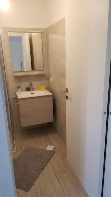 Monolocale A Mendrisio Appartement Buitenkant foto