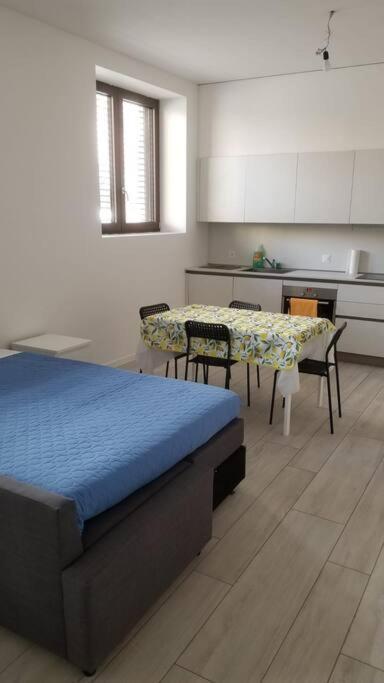 Monolocale A Mendrisio Appartement Buitenkant foto
