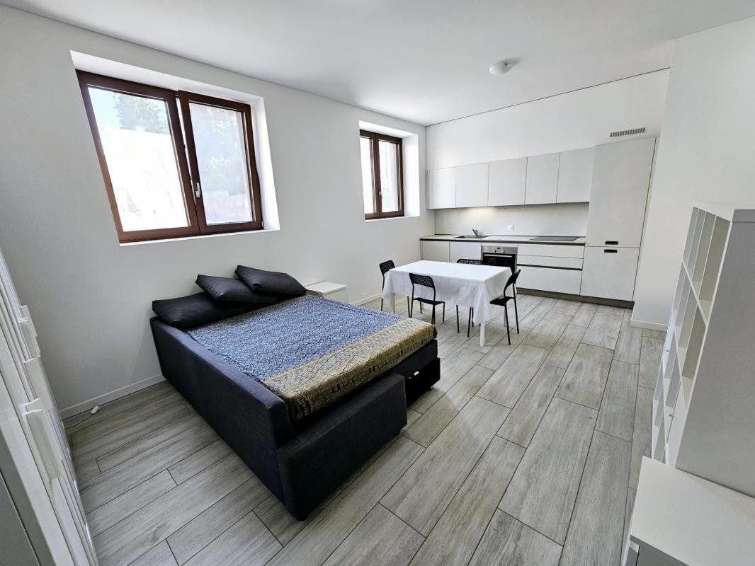 Monolocale A Mendrisio Appartement Buitenkant foto